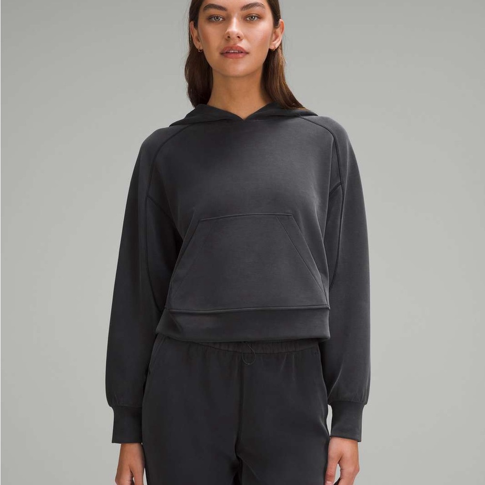 Black Softstreme Hoodie